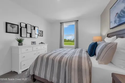 907 Castleford Avenue NE Palm Bay FL 32905