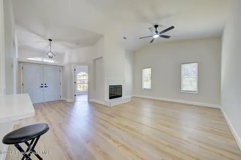 6215 Grissom Parkway Cocoa FL 32927