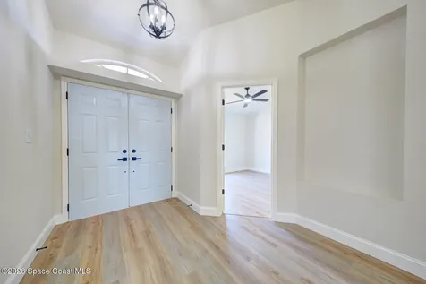 6215 Grissom Parkway Cocoa FL 32927