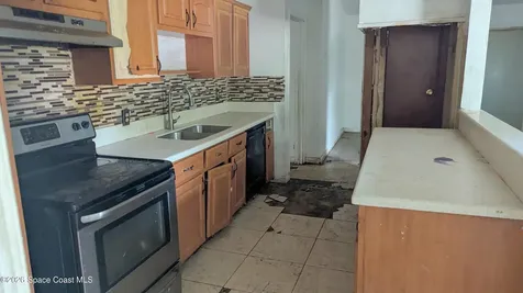 9211 Greenleaf Road Jacksonville FL 32208