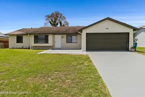 940 Forest Street NE Palm Bay FL 32907
