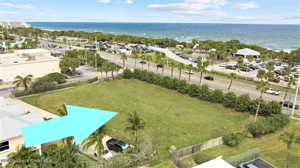 (multiple) Tanager Court Indialantic FL 32903