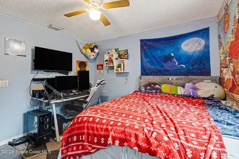 980 Pope Street NW Palm Bay FL 32907