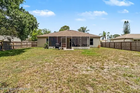 980 Pope Street NW Palm Bay FL 32907