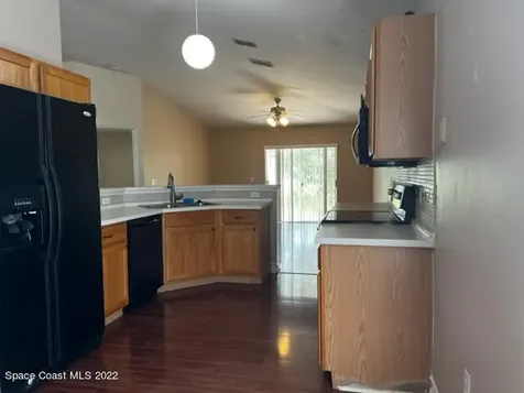 4077 Four Lakes Drive Melbourne FL 32940