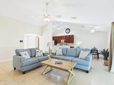 661 Jenkins Street Sebastian FL 32958
