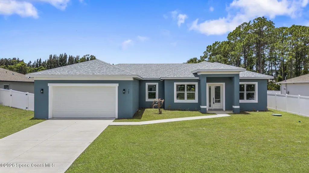 708 Daysland Avenue SW Palm Bay FL 32908