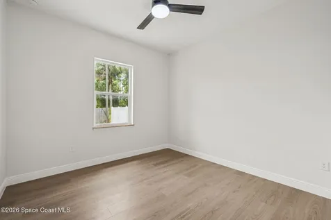 708 Daysland Avenue SW Palm Bay FL 32908