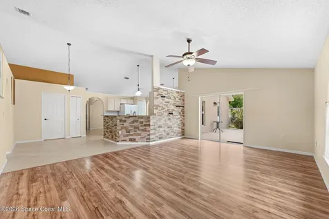 2215 Fallon Boulevard NE Palm Bay FL 32907