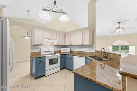 2215 Fallon Boulevard NE Palm Bay FL 32907