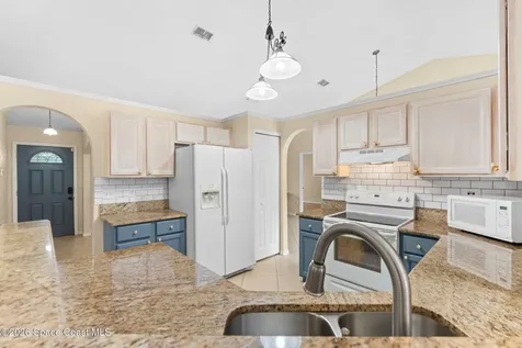 2215 Fallon Boulevard NE Palm Bay FL 32907