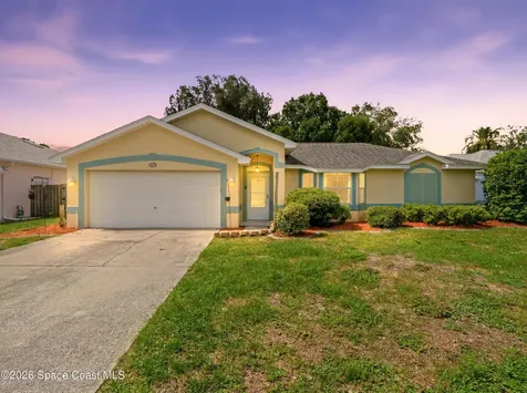 823 Hunters Creek Drive Melbourne FL 32904