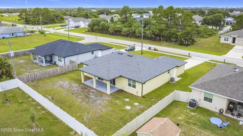 624 Osmosis Drive SW Palm Bay FL 32908