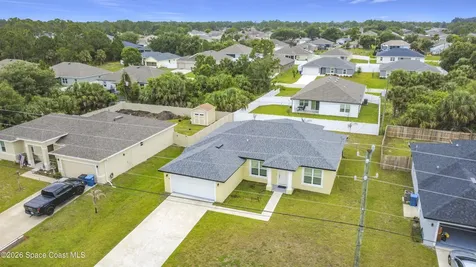 624 Osmosis Drive SW Palm Bay FL 32908