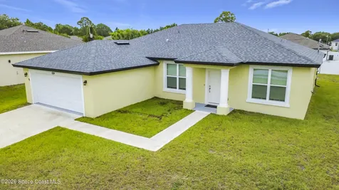 624 Osmosis Drive SW Palm Bay FL 32908