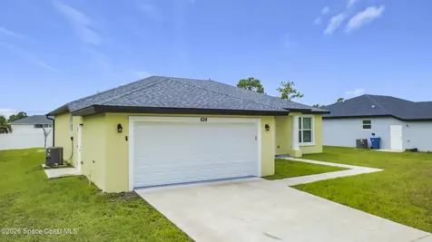 624 Osmosis Drive SW Palm Bay FL 32908