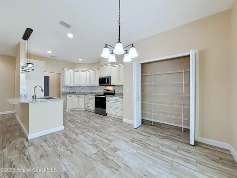 624 Osmosis Drive SW Palm Bay FL 32908