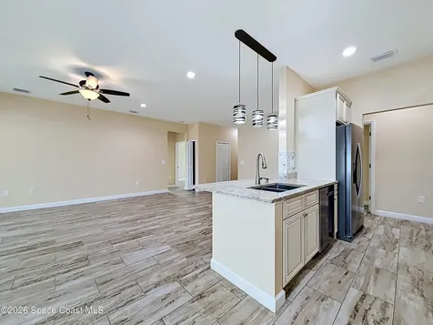 624 Osmosis Drive SW Palm Bay FL 32908