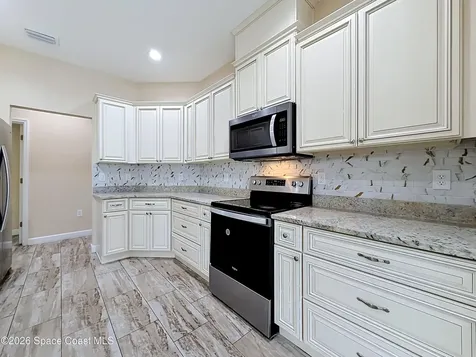 624 Osmosis Drive SW Palm Bay FL 32908
