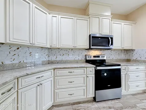 624 Osmosis Drive SW Palm Bay FL 32908
