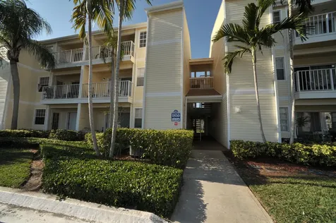 1850 Charlesmont Drive Melbourne FL 32903