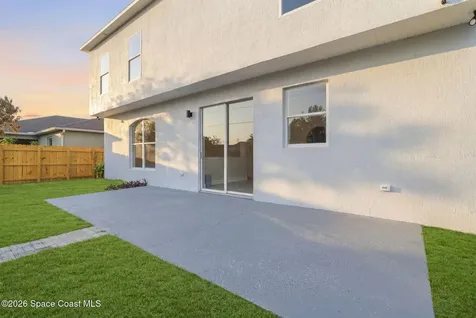 518 Sauders Road SE Palm Bay FL 32909
