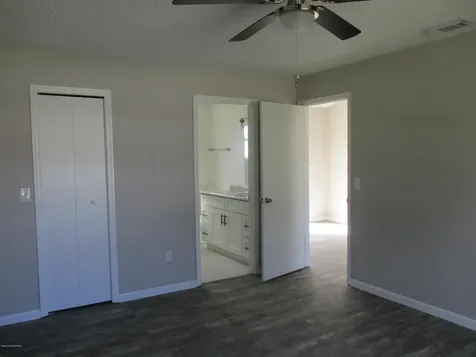 474 Tuloma Avenue SW Palm Bay FL 32908