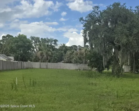 276 Luis Lane Debary FL 32713