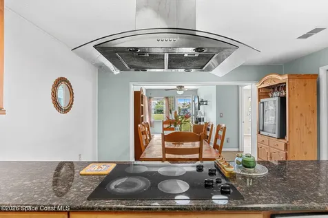 412 Emerald Drive S Indian Harbour Beach FL 32937