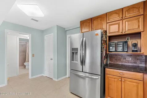 412 Emerald Drive S Indian Harbour Beach FL 32937