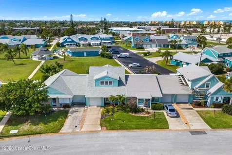 412 Emerald Drive S Indian Harbour Beach FL 32937