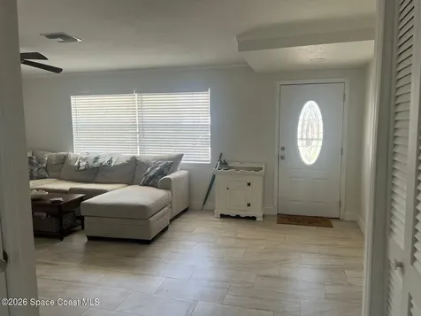 581 Oxford Avenue Melbourne FL 32935