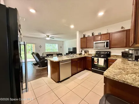 331 Alder Avenue SE Palm Bay FL 32909