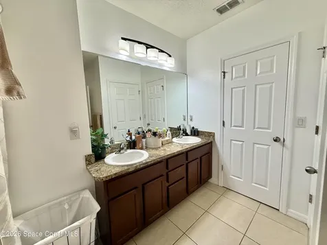 331 Alder Avenue SE Palm Bay FL 32909