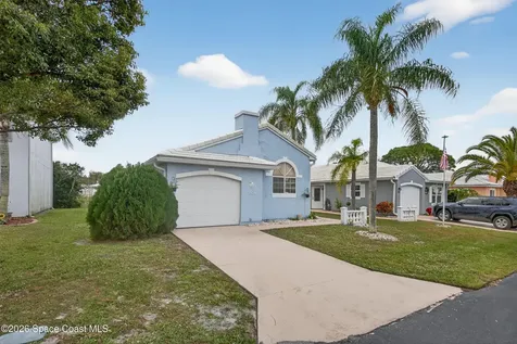 1924 Sugarberry Court NE Palm Bay FL 32905