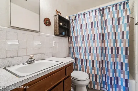 830 Hillcrest Avenue Titusville FL 32796