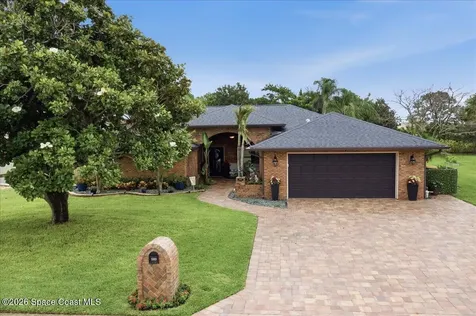 560 Sawgrass Circle Melbourne FL 32940