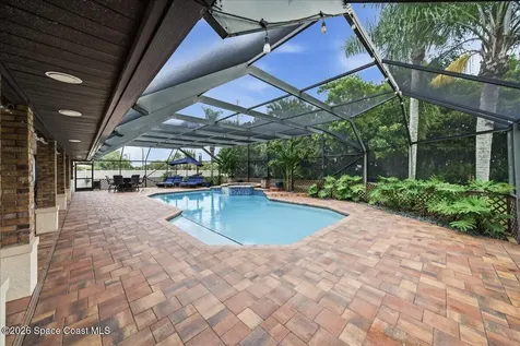 560 Sawgrass Circle Melbourne FL 32940