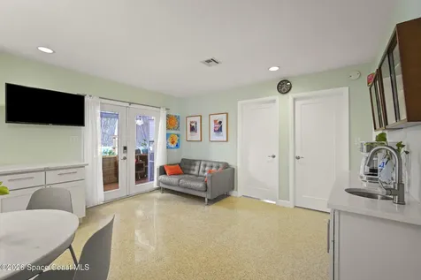 514 Cocoa Isles Boulevard Cocoa Beach FL 32931
