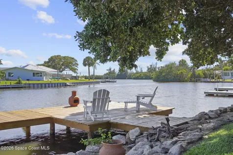 514 Cocoa Isles Boulevard Cocoa Beach FL 32931