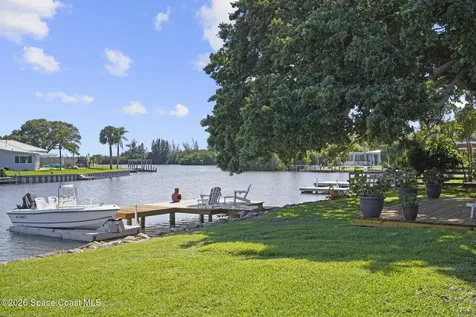 514 Cocoa Isles Boulevard Cocoa Beach FL 32931