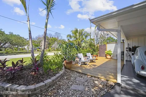 514 Cocoa Isles Boulevard Cocoa Beach FL 32931