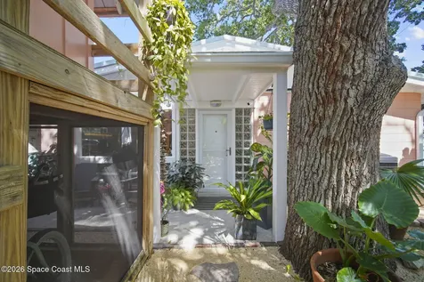 514 Cocoa Isles Boulevard Cocoa Beach FL 32931