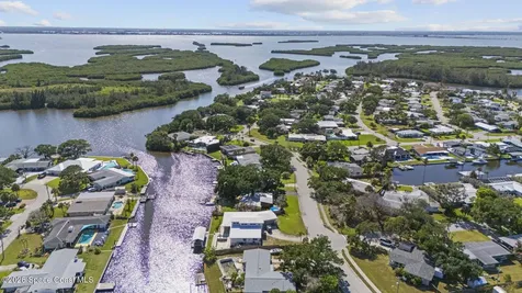 514 Cocoa Isles Boulevard Cocoa Beach FL 32931
