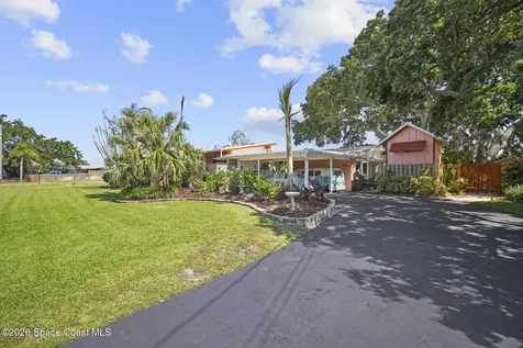 514 Cocoa Isles Boulevard Cocoa Beach FL 32931