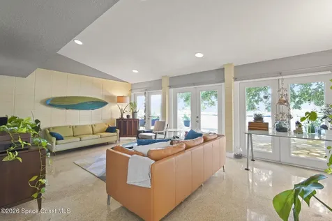 514 Cocoa Isles Boulevard Cocoa Beach FL 32931