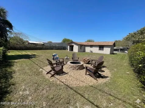 700 Fernandina Street NW Palm Bay FL 32907