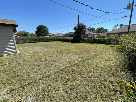 700 Fernandina Street NW Palm Bay FL 32907