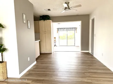 700 Fernandina Street NW Palm Bay FL 32907