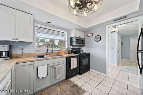 637 E Lincoln Avenue Melbourne FL 32901